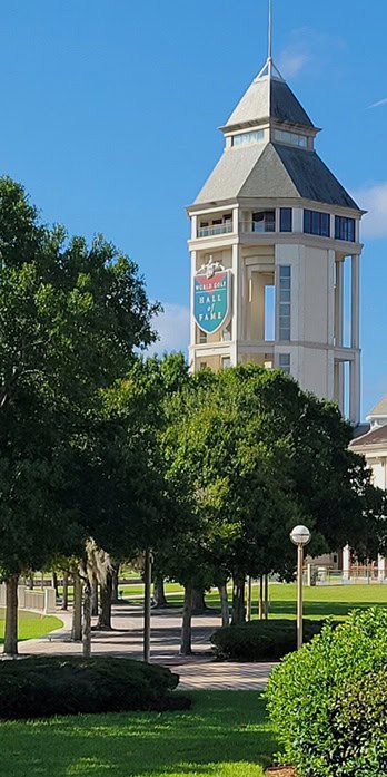 Scenic park with walking paths, ideal for dog training in World Golf Village, FL.